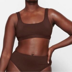 Skims Swim Tank Bikini Top